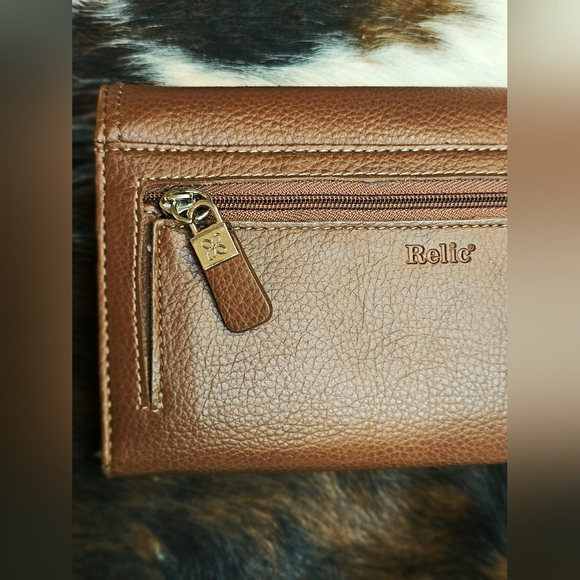 Vintage Relic Fossil Brown Pebbled Leather Trifold Wallet & Checkbook Wallet Set - Picture 13 of 13